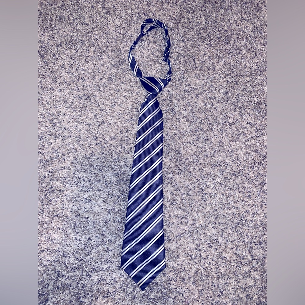 Clip on tie for boys